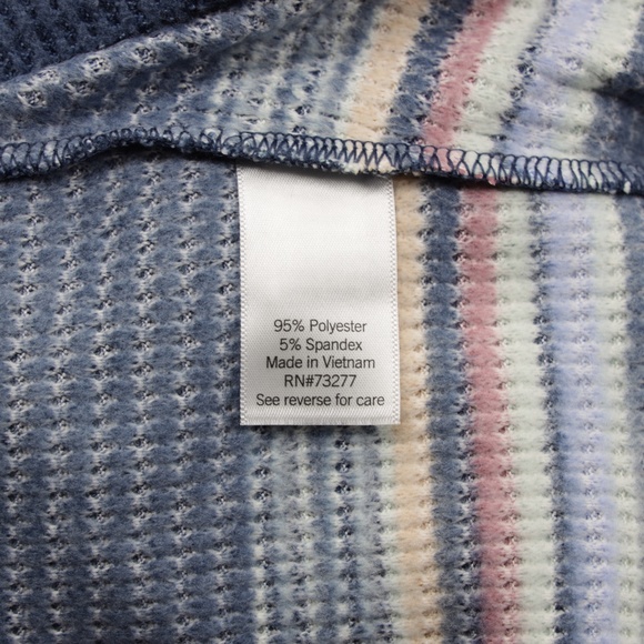 SO Women's Mock Neck Long Sleeve Quarter Zip Cropped Pullover Sweatshirt Blue M - Picture 9 of 9